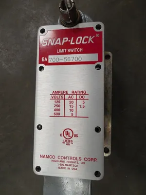 Namco EA700-56700 Snap-Lock Rotary Limit Switch New NIB