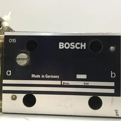 USED BOSCH 0 810 001 029