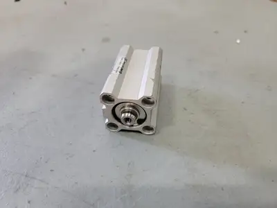 USED SMC NCQ2B25-50D