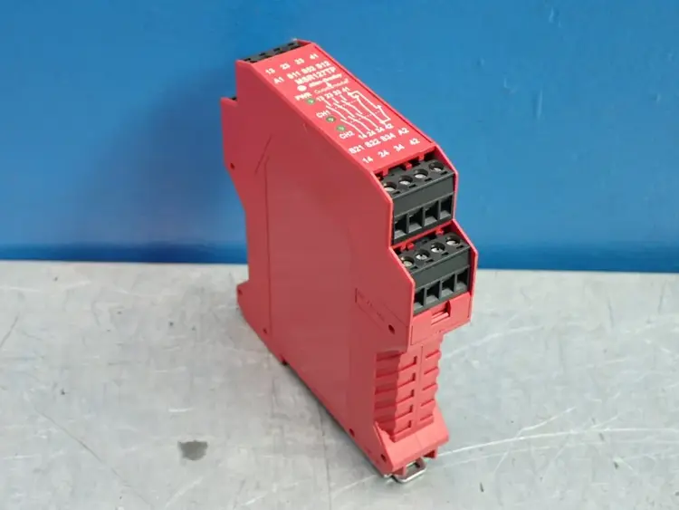 Used ALLEN BRADLEY MSR127TP Relays & Switches | HGR 24 #739749