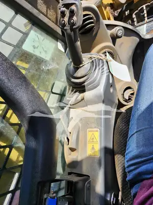 USED 2018 CATERPILLAR 279D