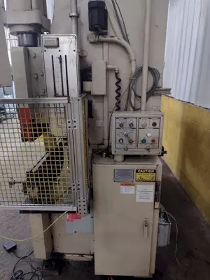 90 TON X 8' CINCINNATI MODEL 90CBX6 HYDRAULIC PRESS BRAKE: STOCK #16451