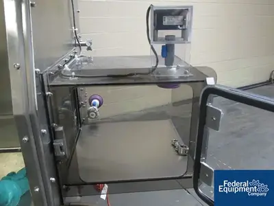 USED Containment Technolgies Group Containment Technologies Group Glovebox
