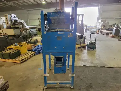 USED 2004 SYNTRON V-20 RC