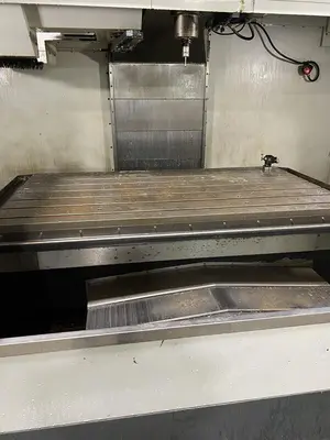 USED 2010 HAAS VF-8