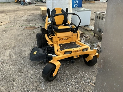 Used CUB CADET ULTIMA ZT2 Mowers Michigan US | Miedema Asset Management Group #1339099
