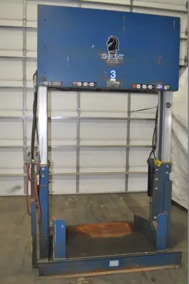 USED 2007 KNIGHT OLT 4952