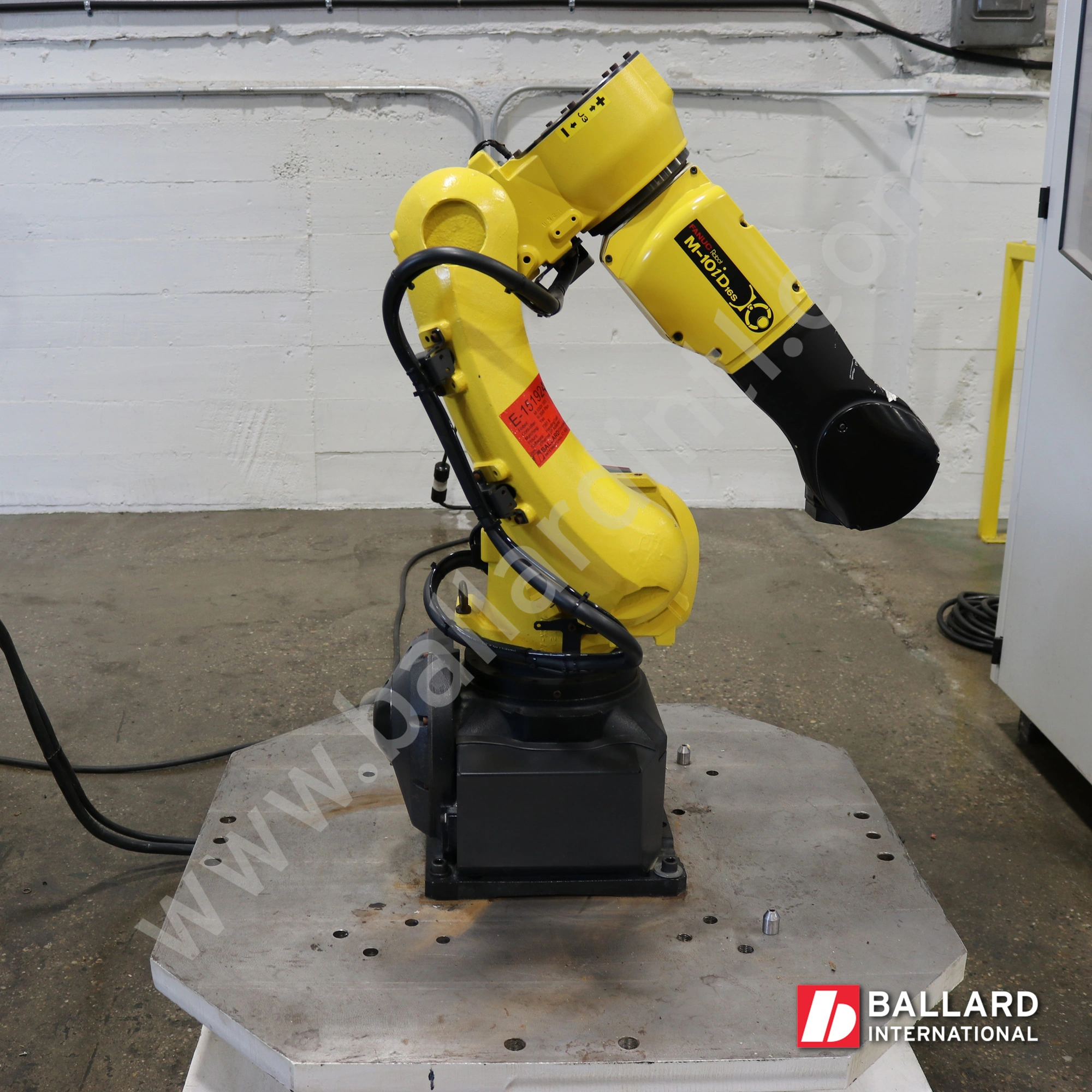 FANUC M-10iD/16S Robot w/ R30iB Plus Controller