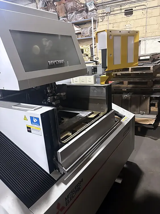 Used 2022 MITSUBISHI MV-1200-S Wire EDM Illinois US | Machinery Marketing International #1086519