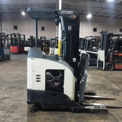 USED 2016 CROWN RR5725-45