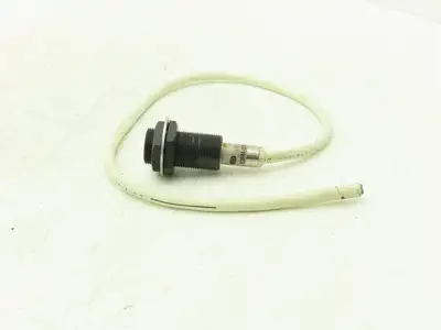 Omron E2FM-QX5D1-1 Inductive Proximity Sensor 17" Cut Cable