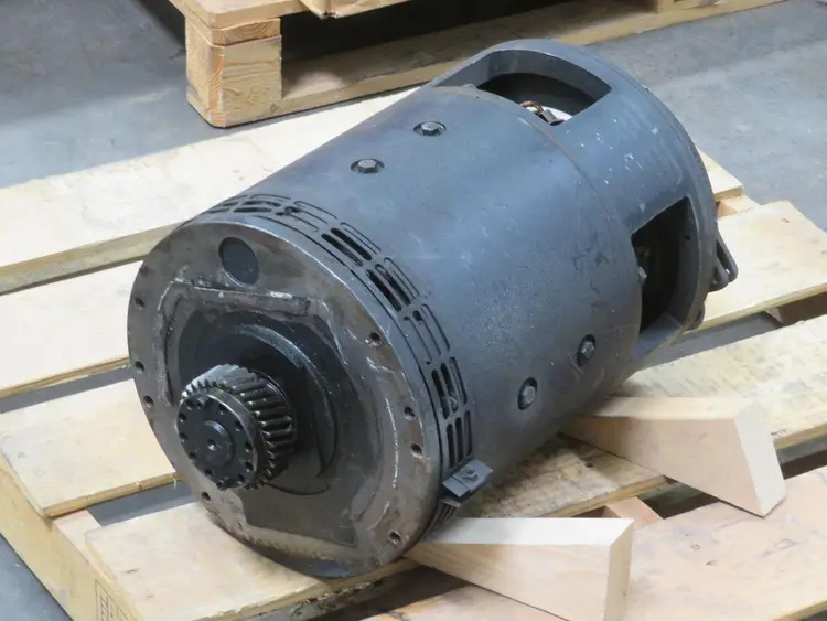 Used CROWN W11AB02 020347-001 Motors (misc) Texas US | Aucto #1307023