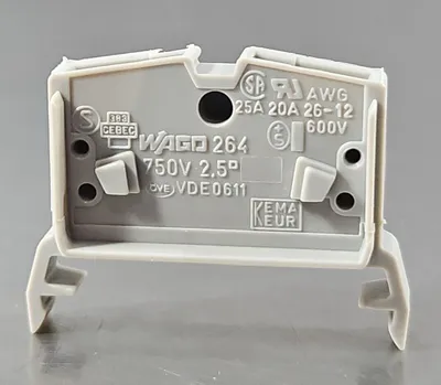Wago 264-711 conductor Ground Terminal Block - Lot of 39. Loc3D-25