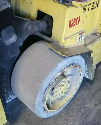 USED 1999 HYSTER E120-XL