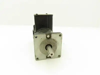 Leeson CM31D18NZ10F 90V DC Motor 1/8Hp 1.3A 1750 RPM 31 Frame TENV M1120027.00