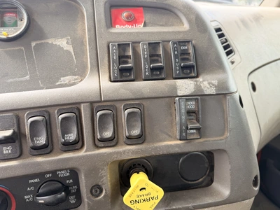 Used 2005 STERLING LT9513 6X4 Cab Chassis trucks Michigan US | Miedema Asset Management Group #1437084