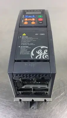 GE 6KAVI43002Y1B2 AC Drive 2 HP 480 3-Phase AV-300i. Loc.1E