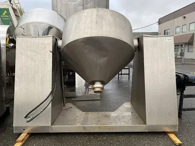 USED CHANGZHOU YIBU DRYING EQUIPMENT CO. SZG-1000