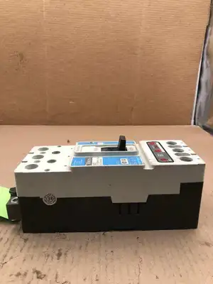 Westinghouse JDB3200W 200 Amp Circuit Breaker 3 Pole Molded Case 600V