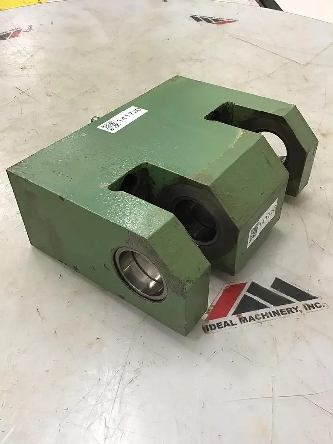 USED NEWBURY 150 TON