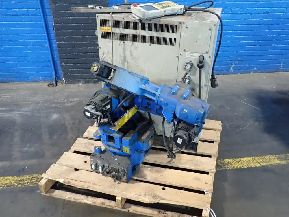 USED 2011 YASKAWA ELECTRIC MH6