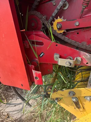 NEW HOLLAND 648 Balers | Penncon Management, LLC (73)