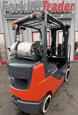 USED 2010 TOYOTA 8FGCU25