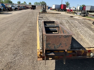 1989 Trail King 24’ Tag Trailer