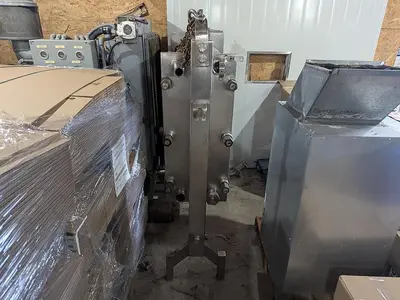 USED APV CREPACO SR30