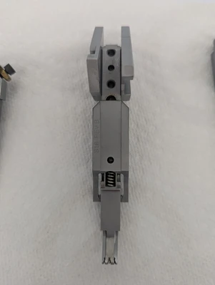 Used Universal Instruments Corporation Radial Insertion Head Assembly Parts Miscellaneous PCB & SMT Equipment Michigan US | 4Tech USA #1540351
