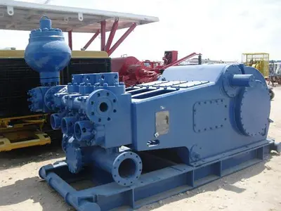 Used IDECO T-1000 TRIPLEX MUD PUMP Piston Pumps Pennsylvania US | East West Machinery & Drilling #1416156