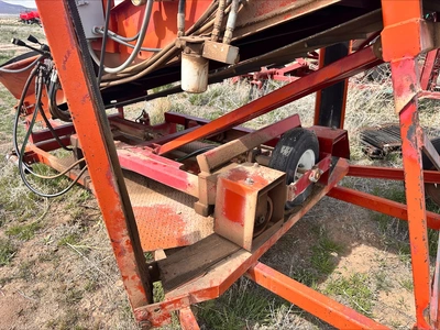 Used _UNKNOWN_ _UNKNOWN_ Planters Idaho US | Tri-Steel Manufacturing #1557169