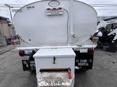 Used 2017 FREIGHTLINER BUSINESS CLASS M2 106 Tanker trucks California US | Lillo Machinery #1403799