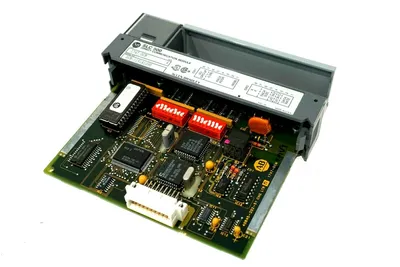 NEW ALLEN BRADLEY 1747-DCM COMMUNICATION MODULE SER.A 1747DCM