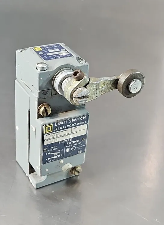 Used Square _UNKNOWN_ Relays & Switches South Carolina US | Palmetto Automation #1161803