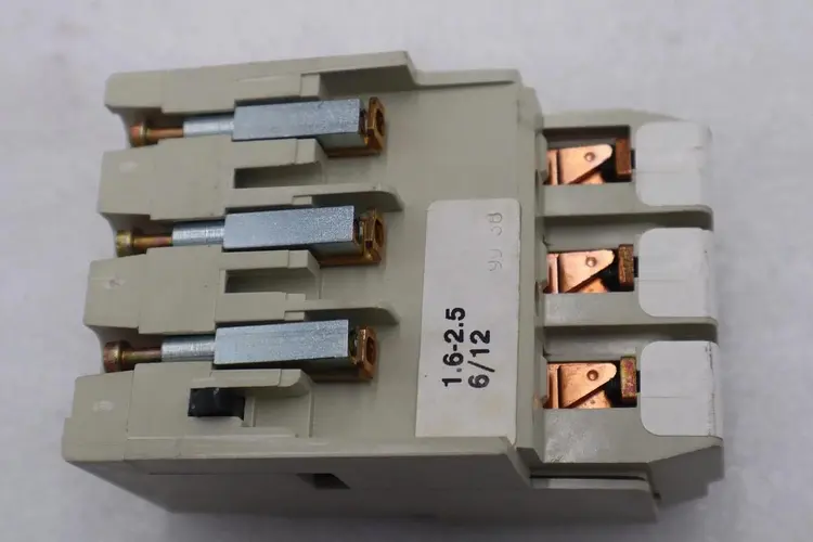Used TELEMECANIQUE _UNKNOWN_ Servo Drives Pennsylvania US | Global Equipment International, LLC #187285
