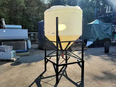 Plastic Hopper Tank