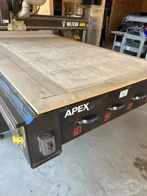 USED 2017 MULTICAM APEX3R