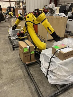 Used FANUC ARCMATE 120ID 6 AXIS ROBOT WITH R-30IB PLUS CONTROLLER, NEVER IN PRODUCTION, LIKE NEW Robotic Welding Cells Michigan US | Harbor Machinery Inc. #1283445