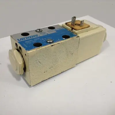 USED VICKERS DG4V-3-2AL-M-U-HL7-60