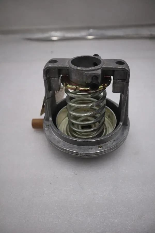 NEW OPEN BOX Honeywell MP953C 1018 2 Pneumatic Valve Actuator STOCK G997A