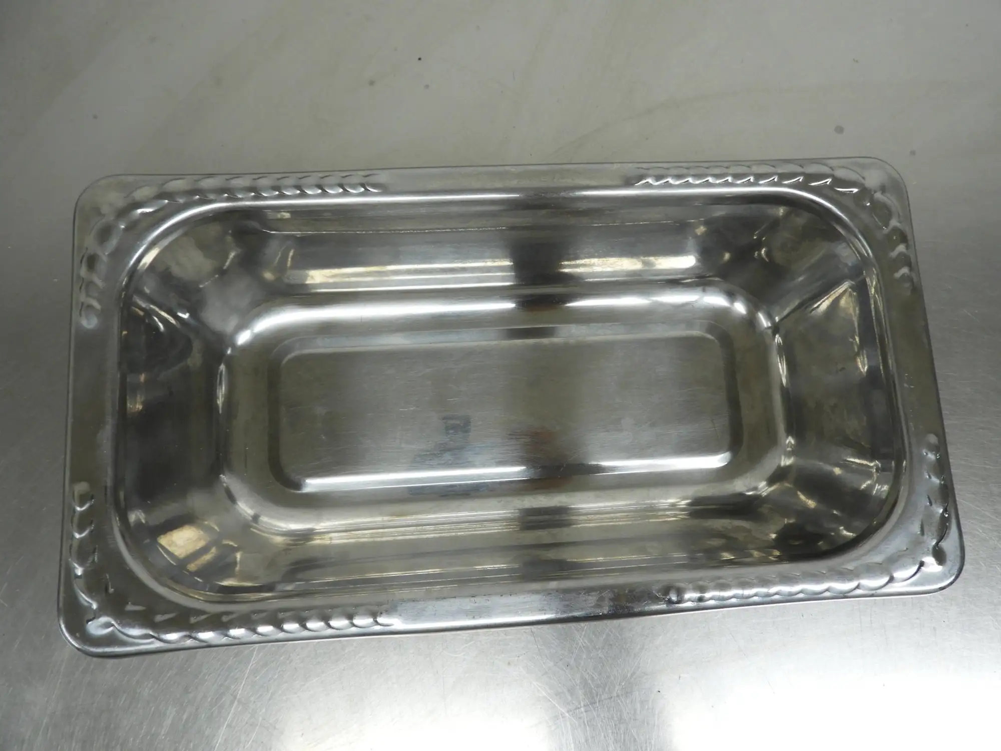 Used Golden Corral Used Vollrath 8231120 Miramar® 1/3 Size Decorative Food Pan Steam Pans Illinois US | Falcon Restaurant Supply #1376460