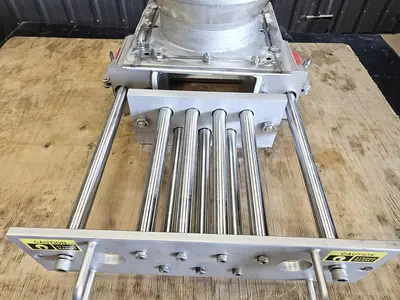 Used Industrial Magnetics Magnet Trap, 10'' x 8''