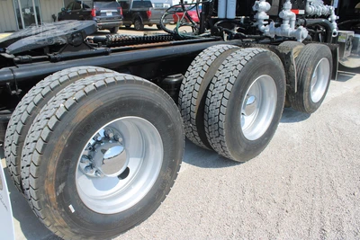 Used 2012 PETERBILT 367 Vacuum Truck Texas US | Roll Off Truck World #1491929