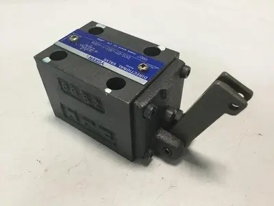 USED YUKEN DCG-01-2B3-Y-4008