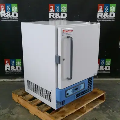 Thermo Scientific ULT430A Revco Undercounter Laboratory  Freezer 4.9Cf 120v