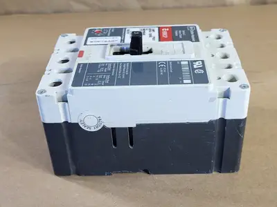 USED CUTLER-HAMMER HMCP003A0C