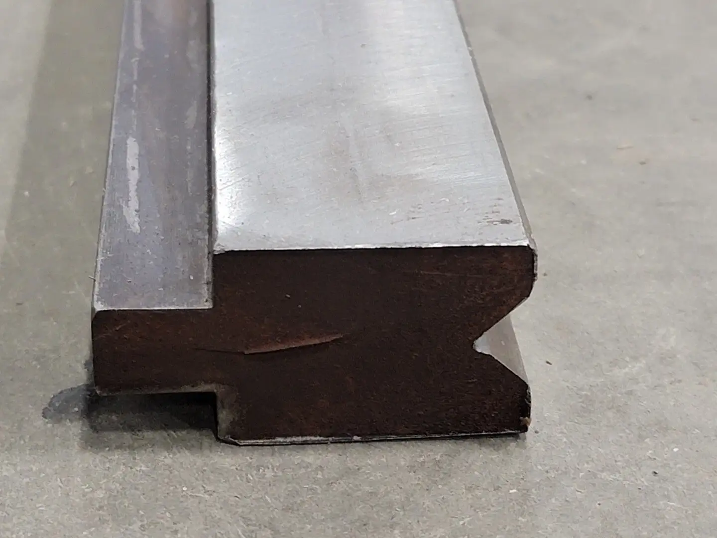 8 ft x 84 Degree Forming Die GD16