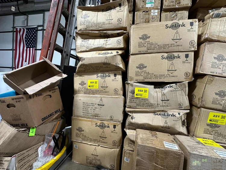Used _UNKNOWN_ (7) SUNLINK MODEL LF-189903-122 3 LIGHT KEY WEST PENDANT LIGHT FIXTURES Home Building Material (Miscellaneous) Illinois US | Heath Industrial Auction Services #1549928