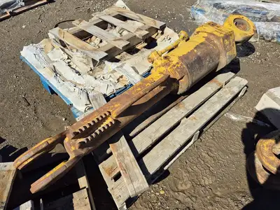 USED CATERPILLAR 232-0652